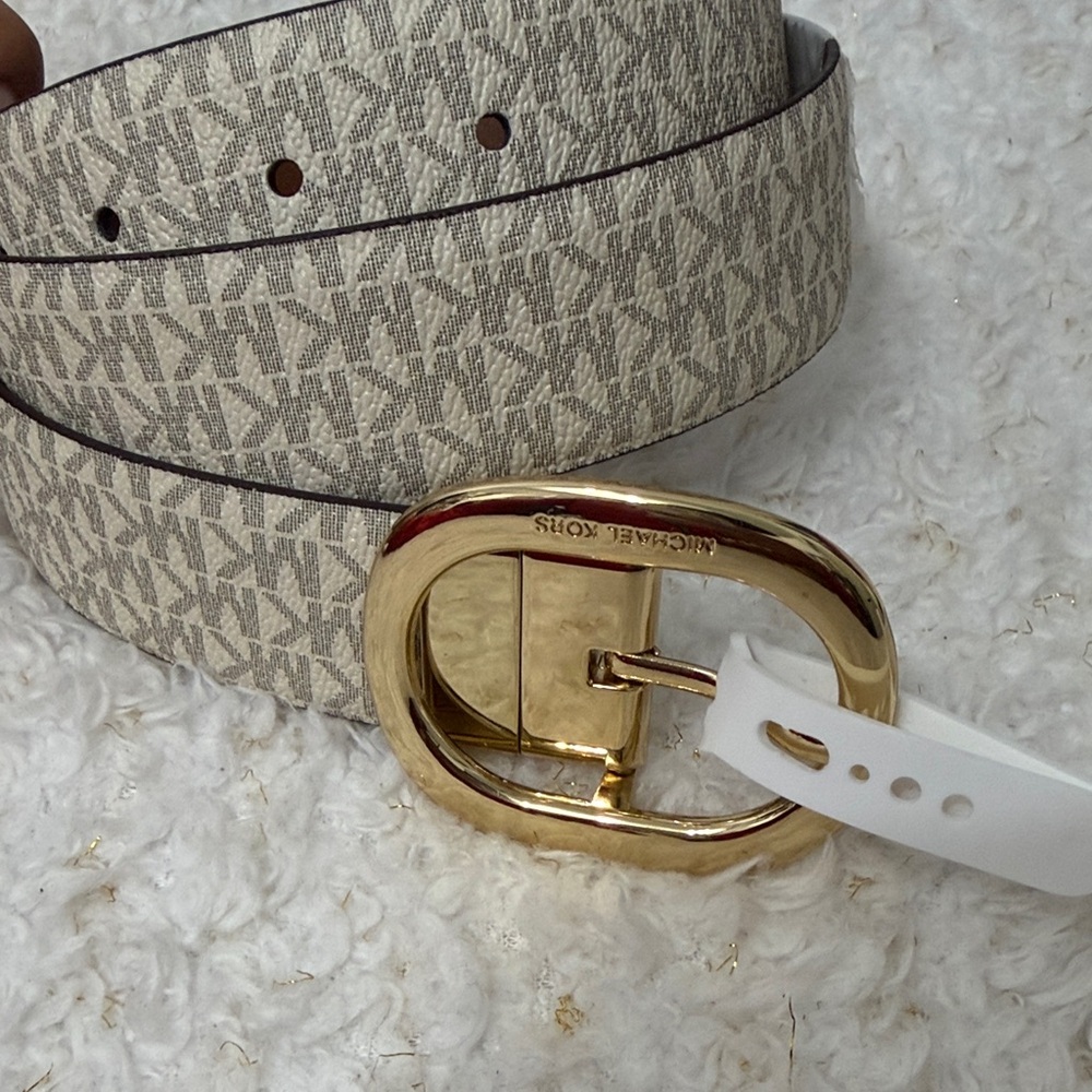 Michael Kors‎ Beige Monogram Reversible Belt with Gold Buckle size M